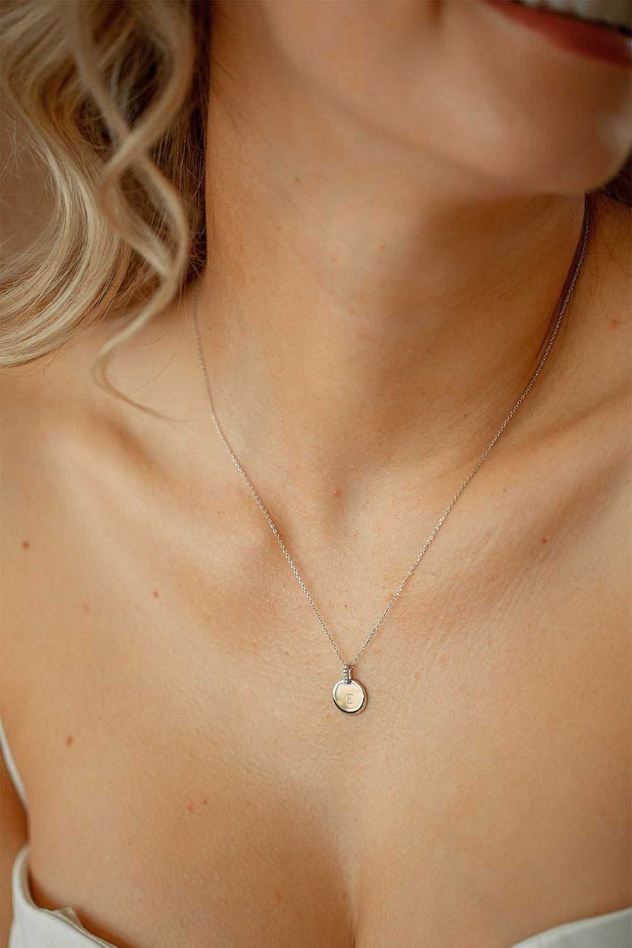 Paul Valentin | Engravable Round Pav Necklace