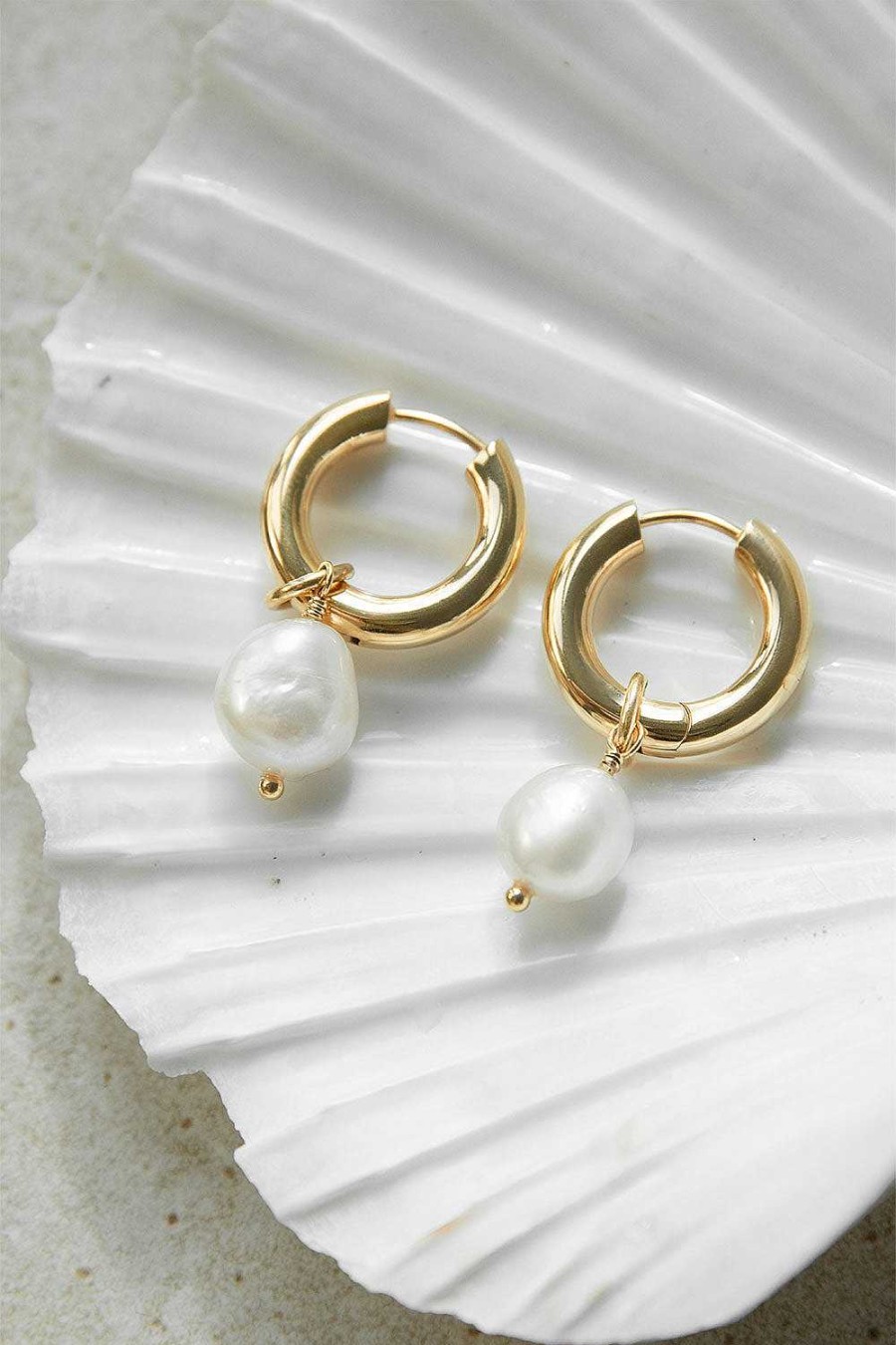 Paul Valentin | Pearl Hoops